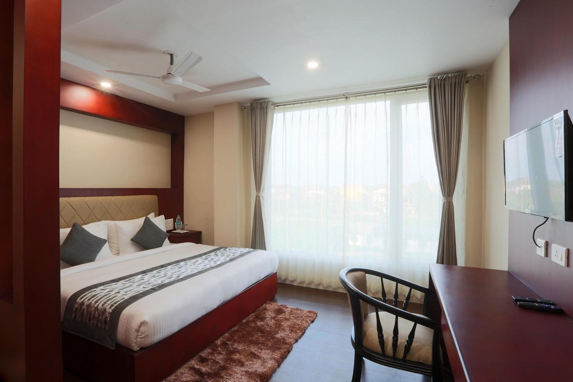 Hotel Aerostay Residency Igi Airport Delhi Нью-Дели Экстерьер фото