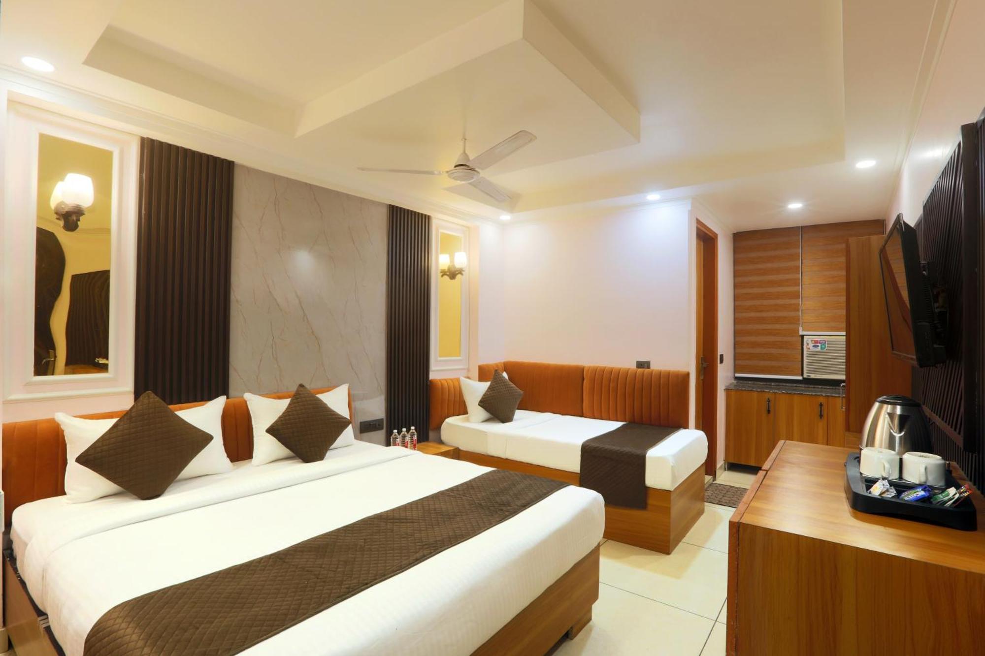 Hotel Aerostay Residency Igi Airport Delhi Нью-Дели Экстерьер фото