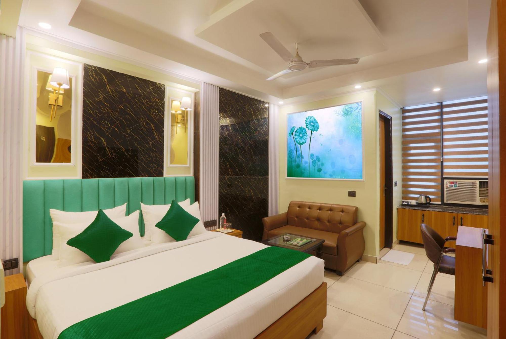 Hotel Aerostay Residency Igi Airport Delhi Нью-Дели Экстерьер фото
