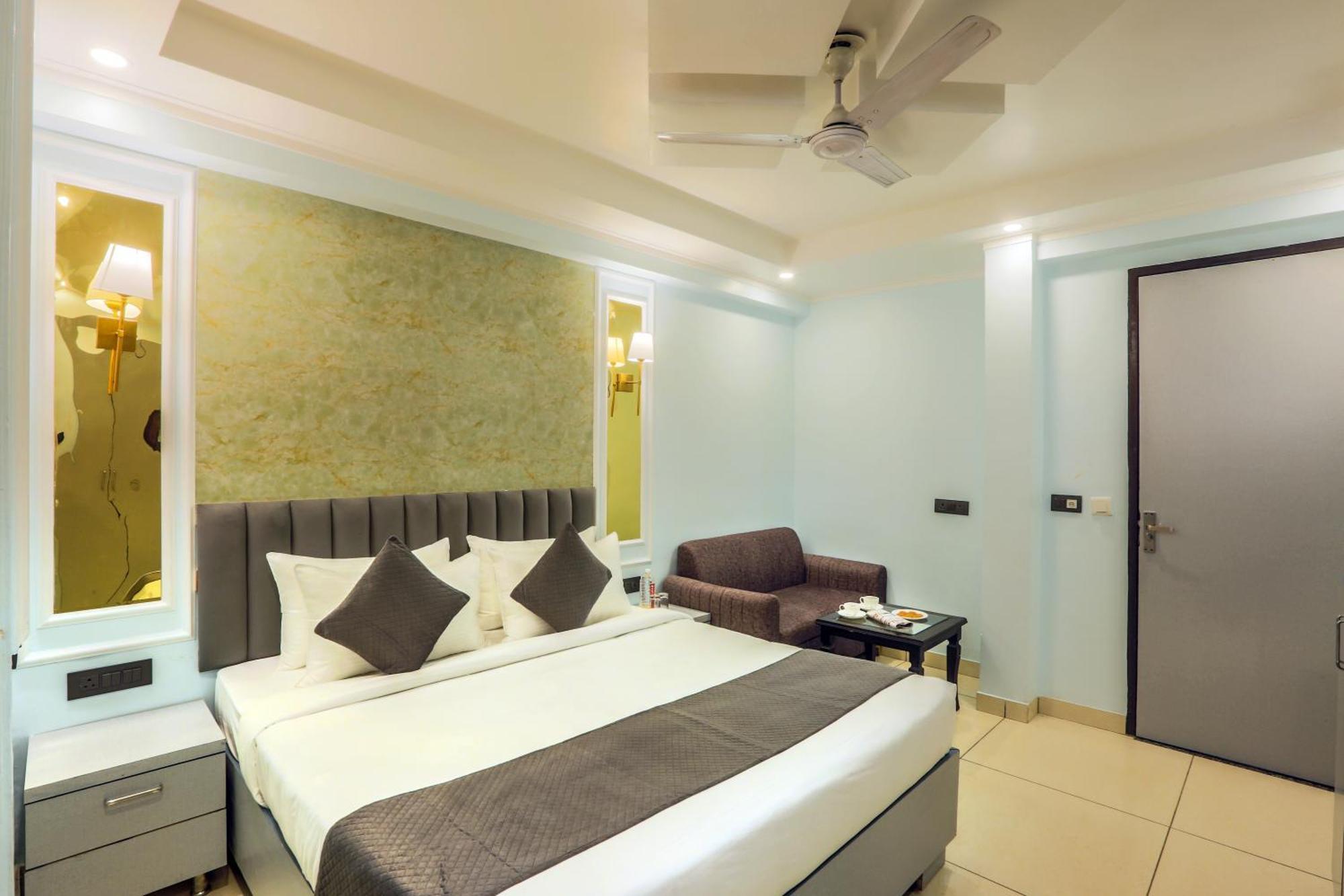Hotel Aerostay Residency Igi Airport Delhi Нью-Дели Экстерьер фото