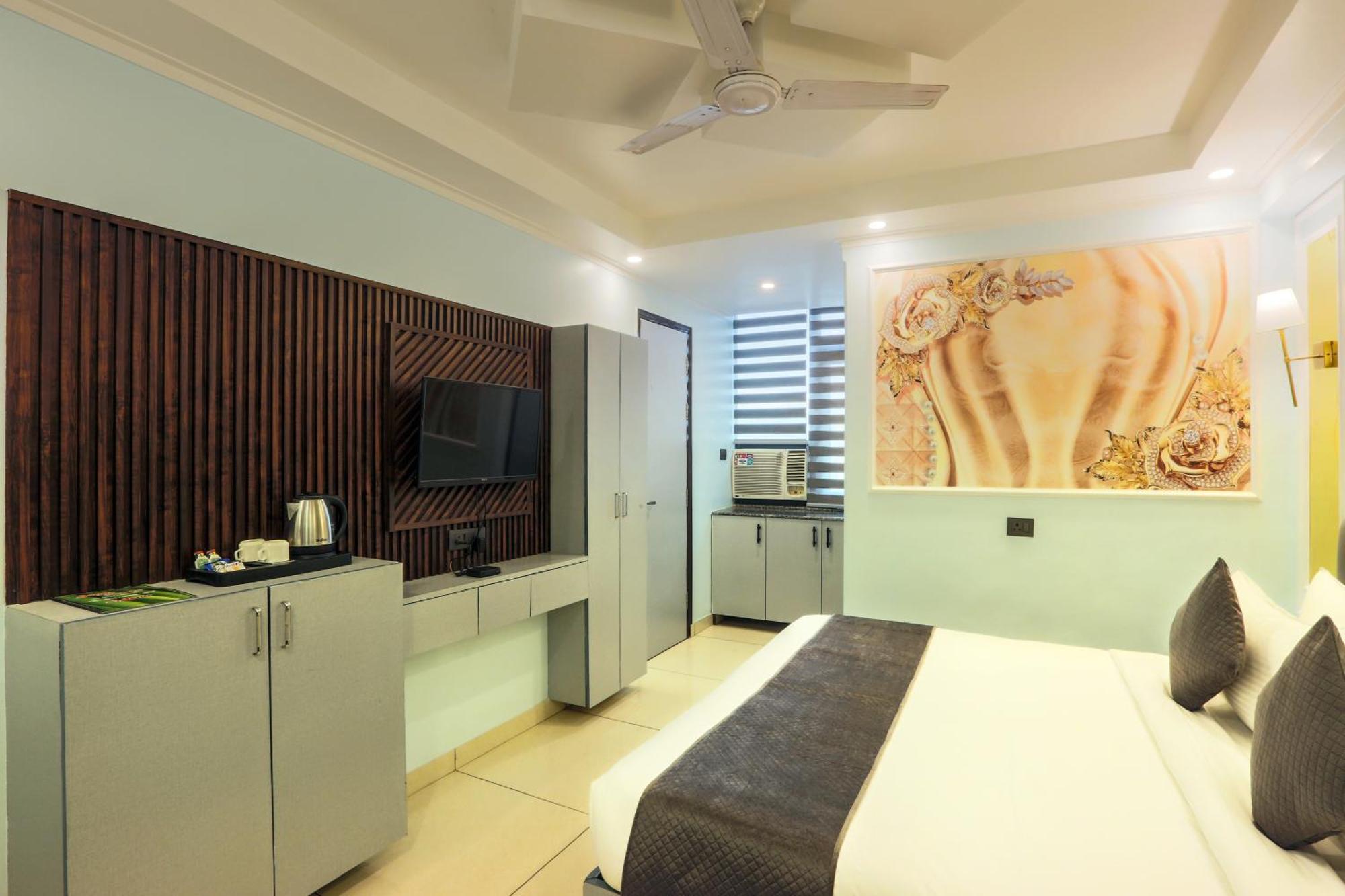 Hotel Aerostay Residency Igi Airport Delhi Нью-Дели Экстерьер фото