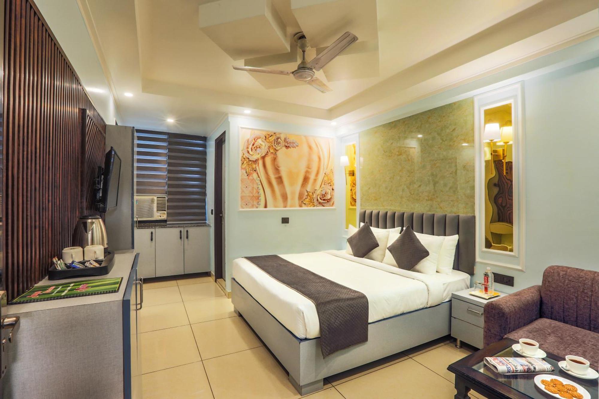 Hotel Aerostay Residency Igi Airport Delhi Нью-Дели Экстерьер фото